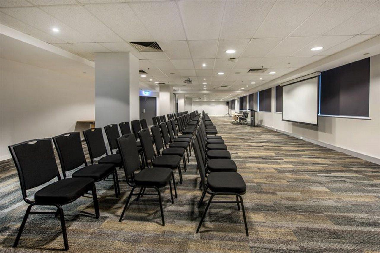 Oaks Perth Hotel Екстер'єр фото